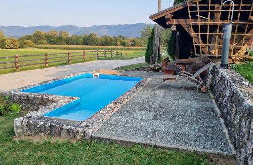 Vidrga House | western cottage