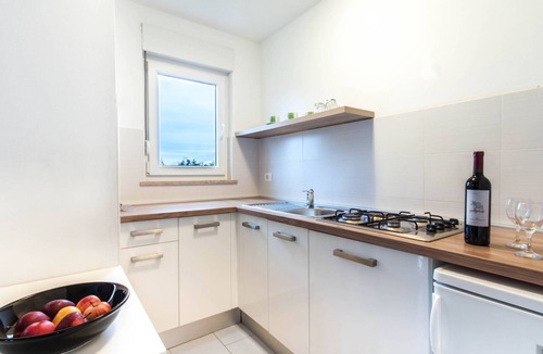 Monterol Apartment | Wohnung mit Terrasse by Interhome