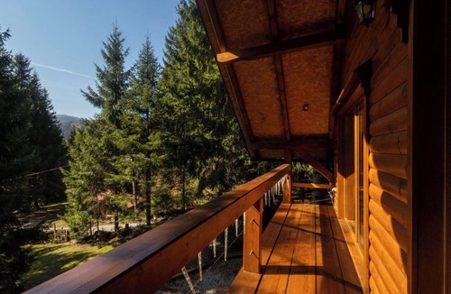 Mrkopalj House | Wonderful private villa for 6 guests with WIFI, A/C, TV, terrace and pets allowed