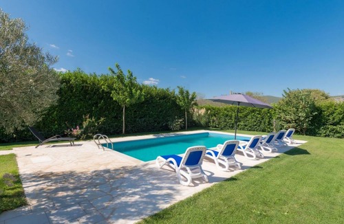 Knezovici House | Wonderful private villa for 8 guests with WIFI, private pool, A/C, TV and terrace