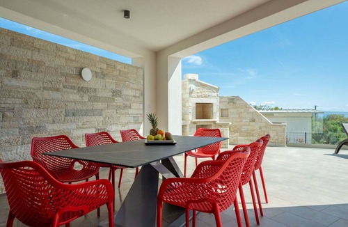 Krnica Villa | Wonderful private villa for 7 people with A/C, private pool, WIFI, TV, terrace and pets allowed