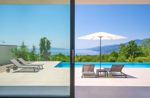 Kastav Villa | Wonderful private villa with hot tub, WIFI, private pool, A/C, TV, terrace and pets allowed