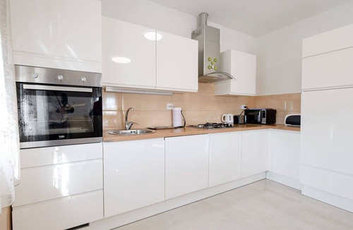 Velim House | Wonderful private villa for 8 people with private pool, A/C, WIFI, TV and terrace