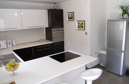 Pobri House | Wonderful villa for 10 guests with A/C, WIFI, hot tub, private pool, TV and patio