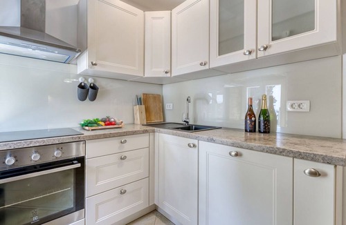 Volosko House | Wonderful villa for 8 guests with A/C, WIFI, TV, terrace and pets allowed
