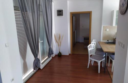 Banjol Apartment | Zobić Family Apartments