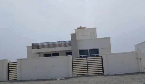 البيت الشرقي للإيجار اليومي in Ḩilf