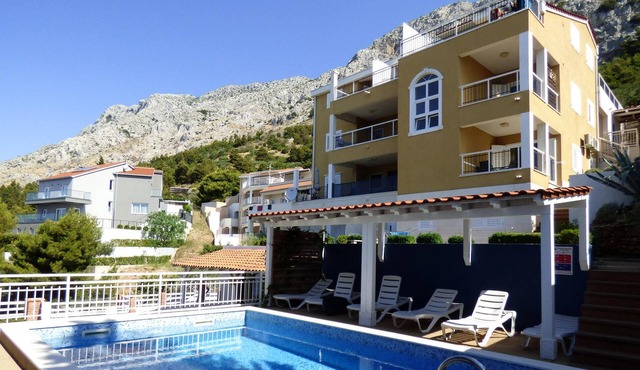 1 bedroom beautiful apartment in Mimice in Mimice
