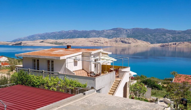 1 bedroom cozy apartment in Bosana