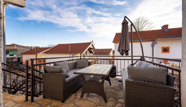 1 bedroom nice apartment in Gornji Karin