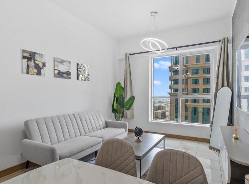 1BR in Sulafa Tower- Ideal for Short-Term Stay in Dubai
