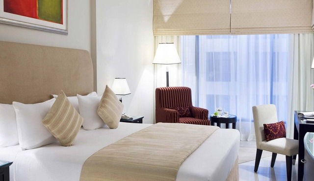 1BR Sky Apt | Mercure BH | Metro Facing, Spacious Living + Dining in Dubai