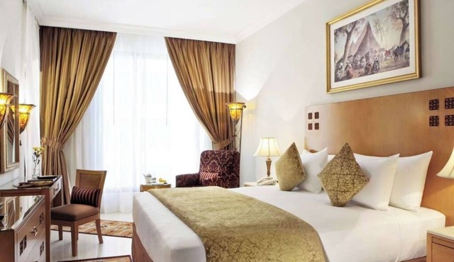 1BR Skyline | Mercure BH | Metro Facing, Pool + Kids Club | 2 Units in Dubai