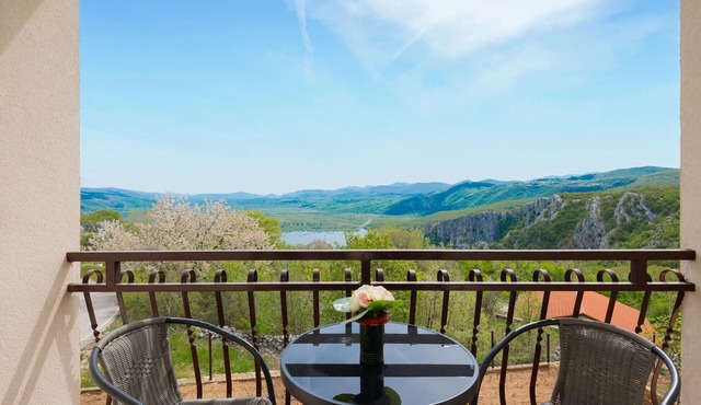 2 bedroom amazing home in Lokvicici in Lokvicici