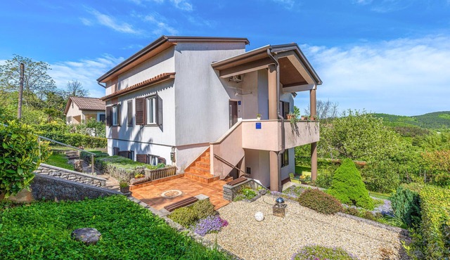 2 bedroom awesome apartment in Pazin
