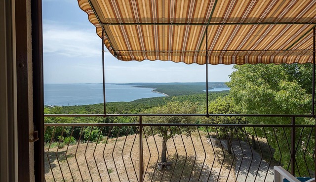2 bedroom gorgeous apartment in Koromacno