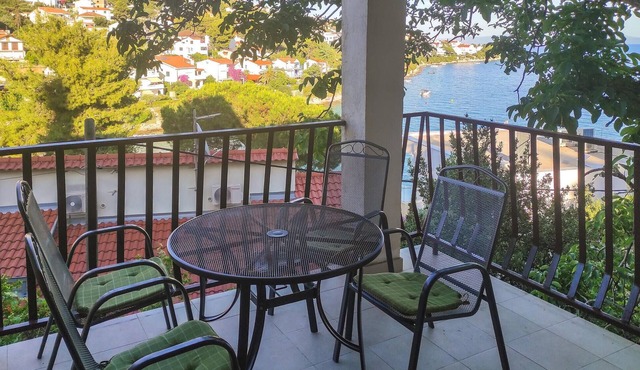 2 bedroom gorgeous apartment in Okrug Gornji in Okrug Gornji