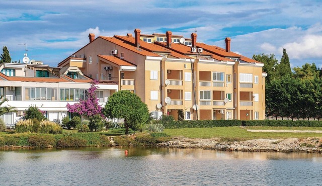 2 bedroom lovely apartment in Medulin