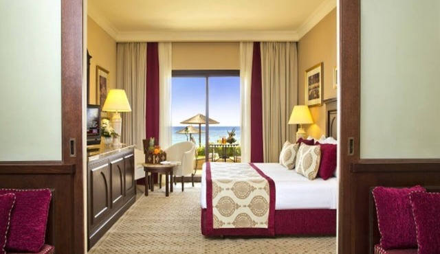 2 Relaxing Family-Friendly Rooms with Pool Views – Relax by the Peaceful Beach in Adgat