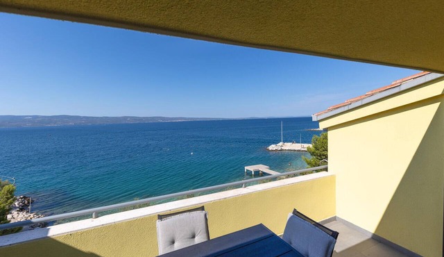 3 bedroom awesome apartment in Dugi Rat in Dugi Rat