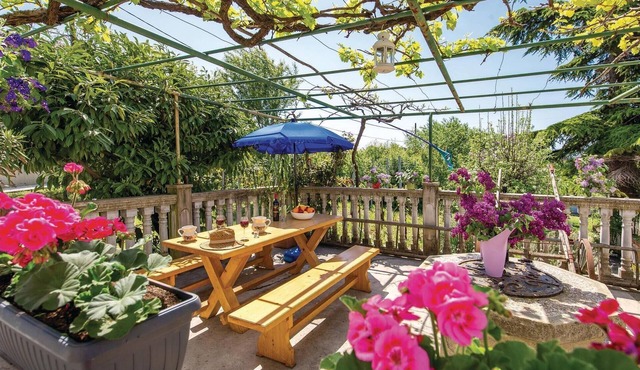 3 bedroom luxurious home in Kastav