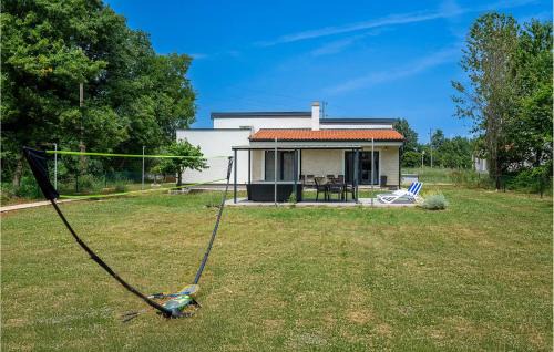 3 Bedroom Pet Friendly Home In Barban