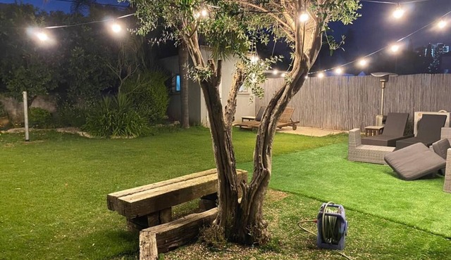 3 times larger than a hotel room. Fully Furnished & Free Parking. in Ramat Hasharon