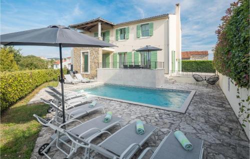 4 Bedroom Gorgeous Home In Baredine in Donje Baredine