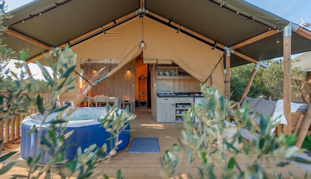 Adriatic Heritage Glamping on Island