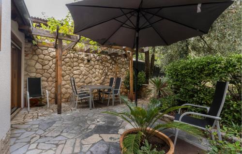 Amazing Apartment In Mali Losinj With Wifi in Mali Lošinj