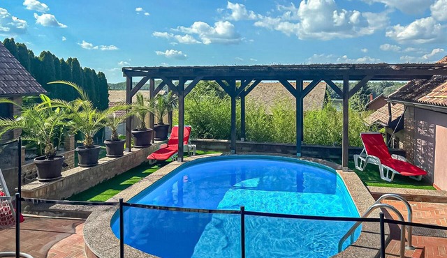Amazing home in Aljmas with private swimming pool, can be inside or outside