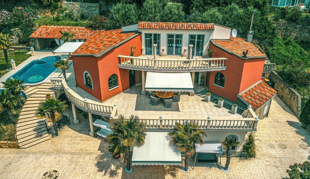 Amazing home in Ankaran with sauna in Ankaran
