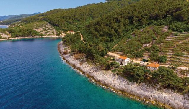 Amazing home in Blato with house sea view