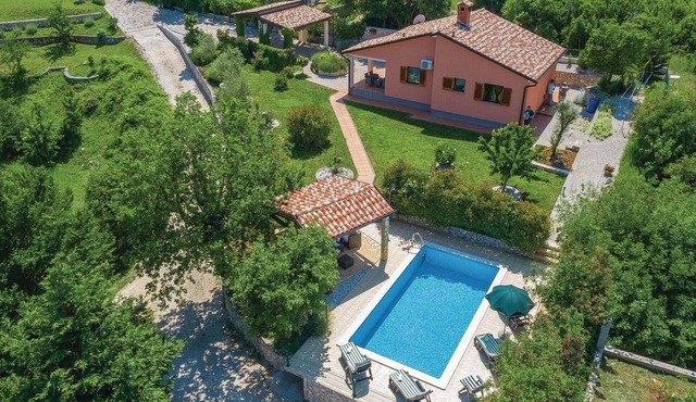 Amazing home in Labin