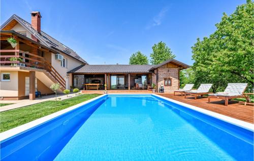 Amazing Home In Nova Diklenica With Sauna