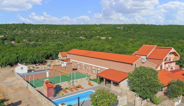 Amazing home in Ugljane in Ugljane