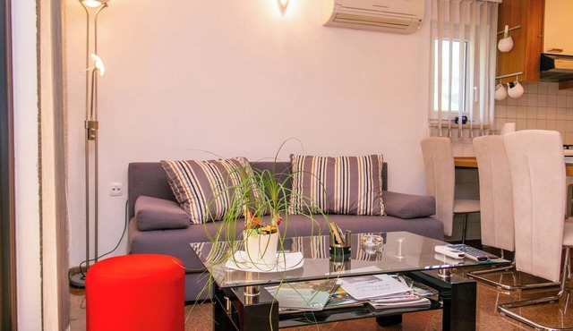 Apartment Karmen (72411-A1) - Moscenicka Draga (Opatija) in Moscenicka Draga (Opatija)