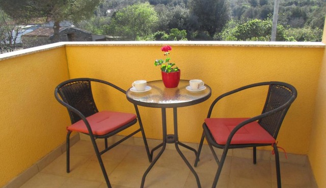 Apartman Bukaleta in Loznati