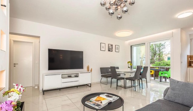 Apartman Oleander close to the beach