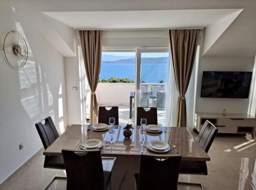 Apartmani Karlo in Živogošće