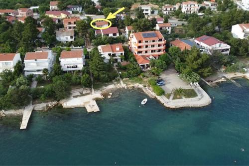 Apartmani Lana, 40 metara do mora, Seline (4+1) in Seline