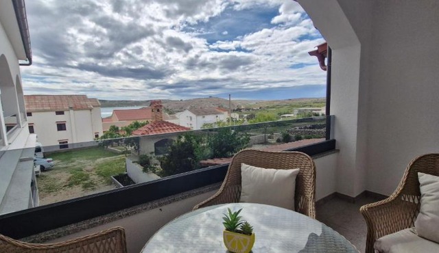 Apartmani Lucija 2