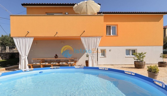 Apartment 1756/19209 (Istria - Jadreski), 7000m from the beach in Jadreski