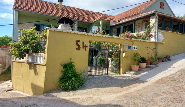 Apartment Balinovaca in Skradin