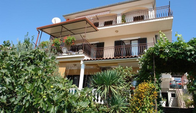 Apartment Dokic