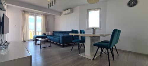 Apartment Fortuna in Makarska
