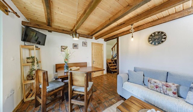 Apartment 'Holiday Park Plitvice Paradise II' with Mountain View, Balcony and Wi-Fi in Vranovača
