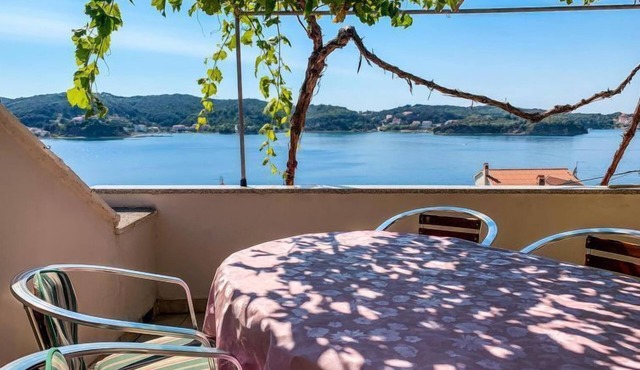 Apartment Katica by Interhome