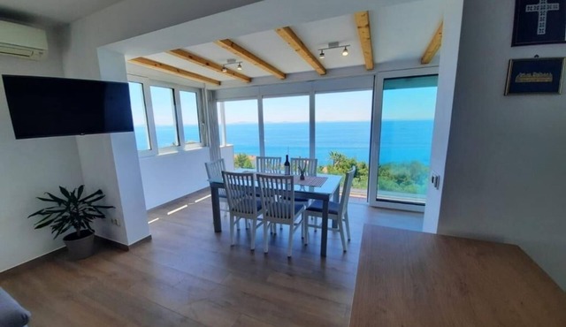 Apartment in Murter with Seaview, Air condition, WIFI (5026-4) in Murter
