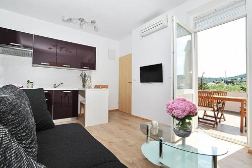 Apartment in Poljana with sea view, terrace, air conditioning, WiFi 3617-2 in Poljana